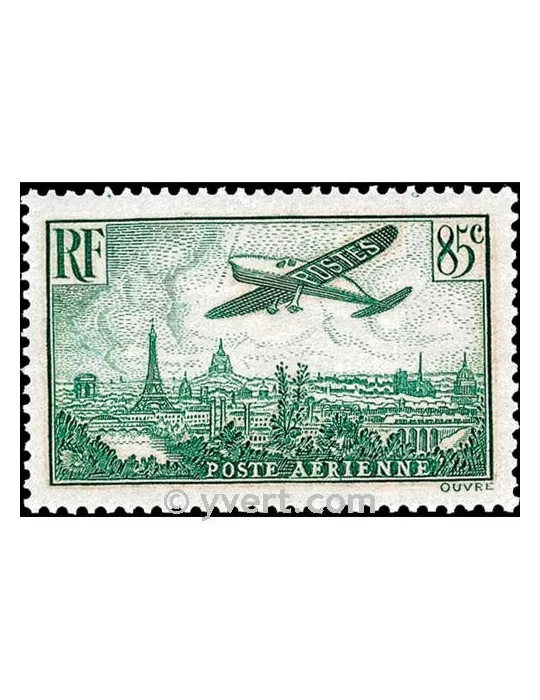 n° 8 -  Timbre France Poste aérienne
