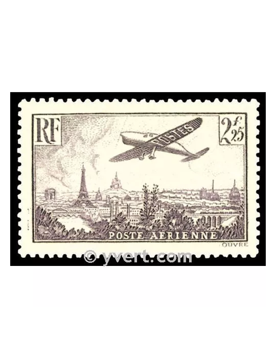 n° 10 -  Timbre France Poste aérienne