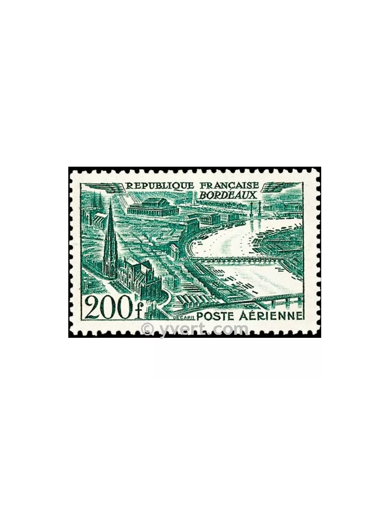 n° 25 -  Timbre France Poste aérienne
