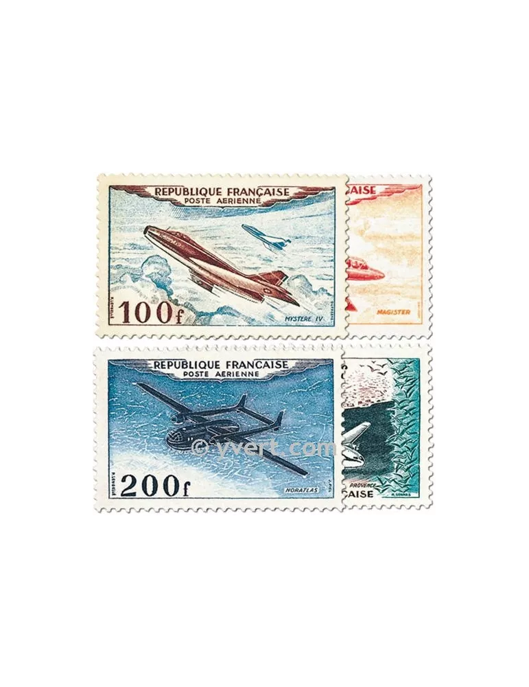 n° 30/33 -  Timbre France Poste aérienne