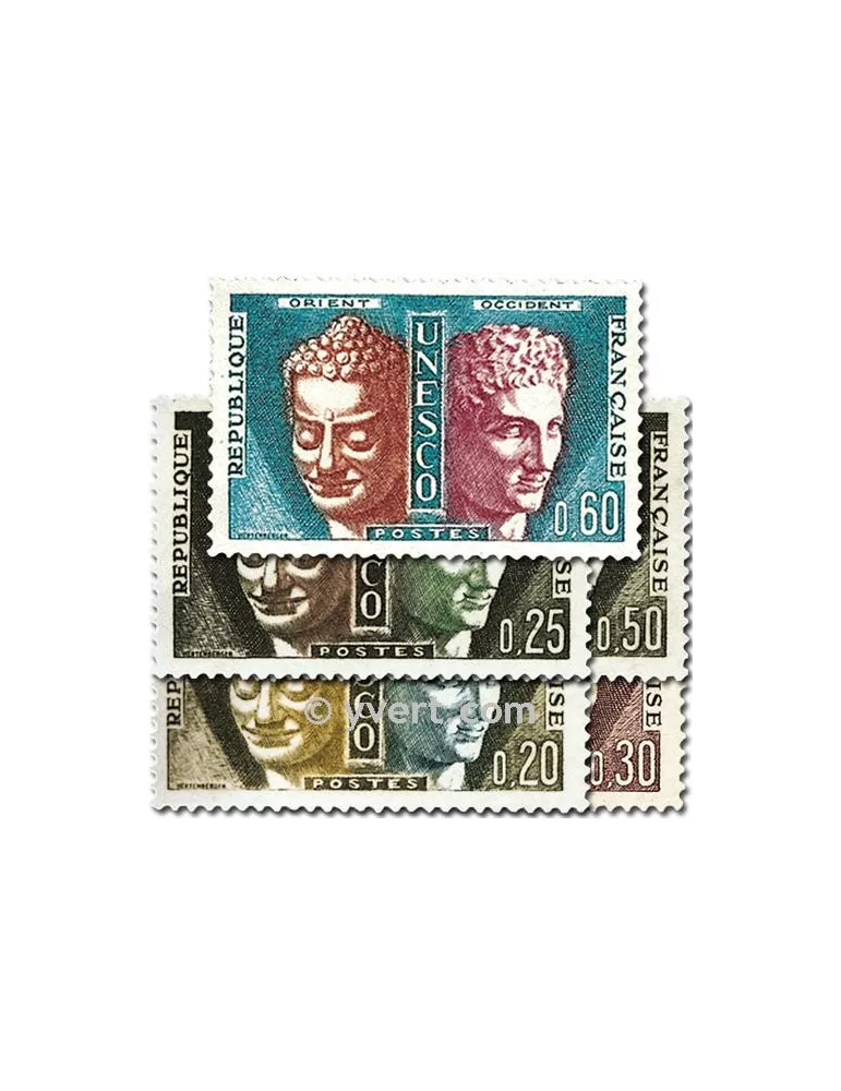n° 22/26 -  Timbre France De service