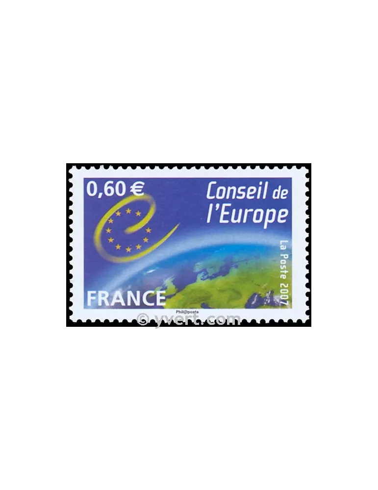 n° 136 -  Timbre France De service