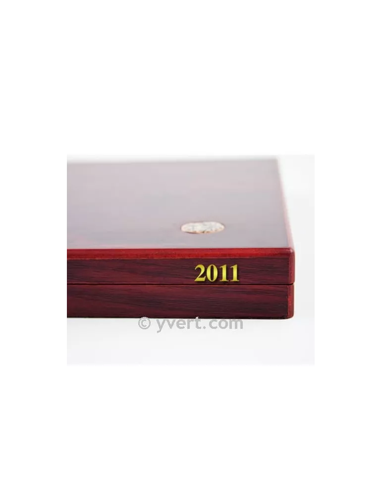ETIQUETTE : 2011