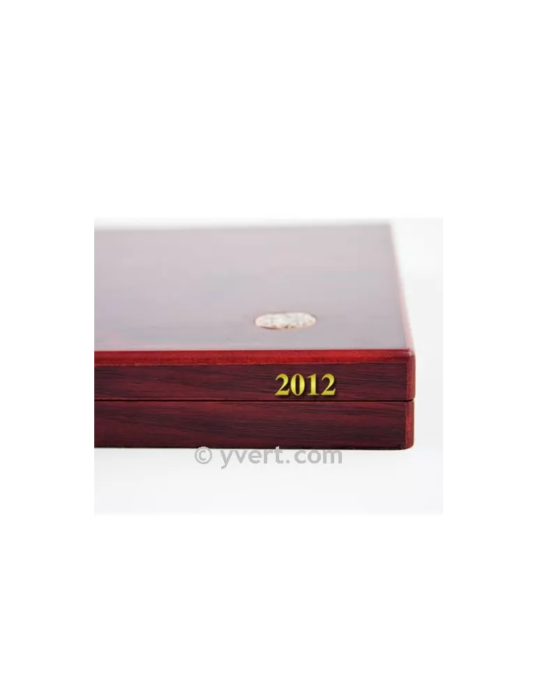 ETIQUETTE : 2012
