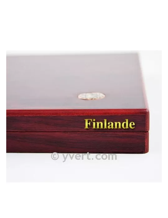 ETIQUETTE : FINLANDE