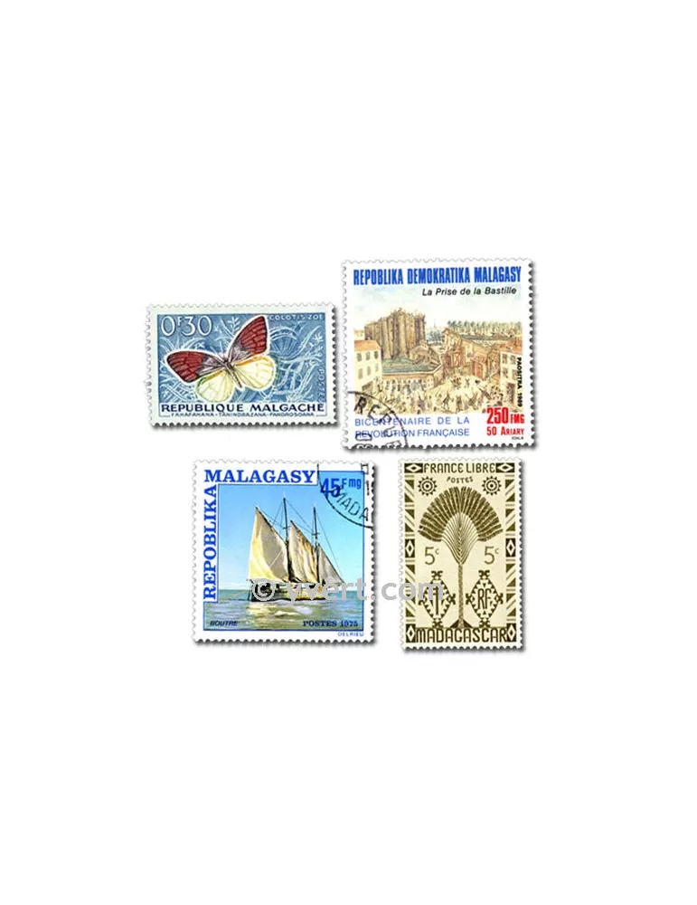 MADAGASCAR : pochette de 100 timbres (Oblitérés)